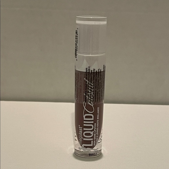 Wet N Wild Megalast Liquid Catsuit High Shine Lipstick 946B Mauve Over Girl - Picture 2 of 6